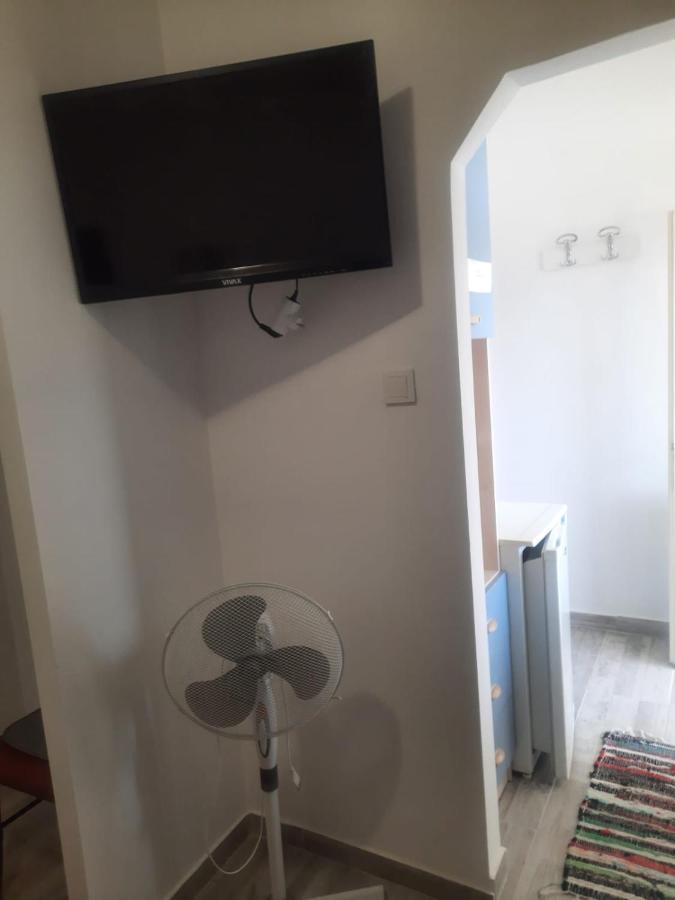 Anna Apartment